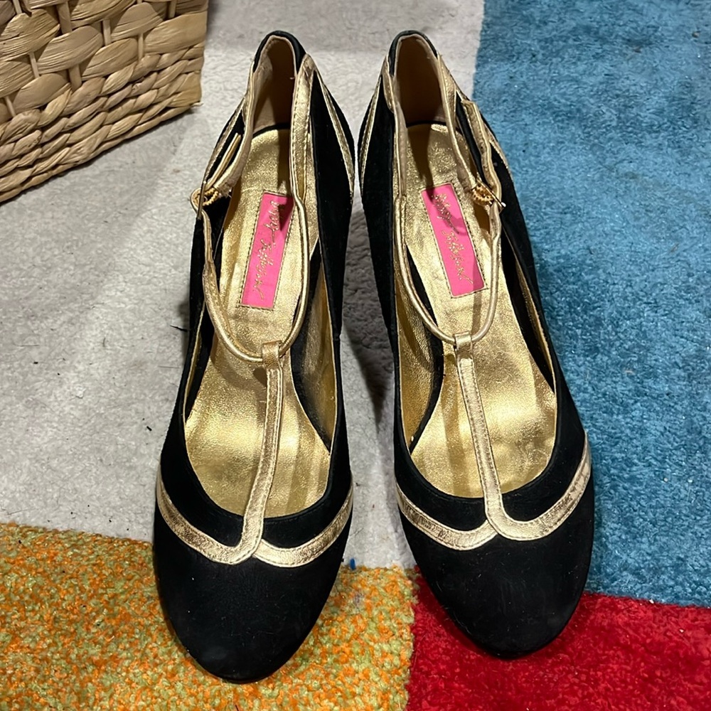 Vintage Betsy Johnson Leather T-Strap Heels
